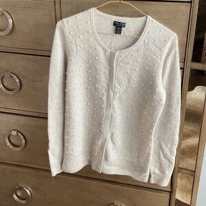 Cashmere cardigan Pearl Details; size S